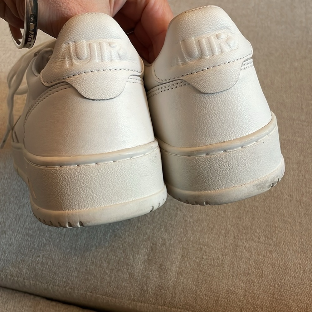 Autry Medalist Low Sneakers Napa Leather- 10 US - Picture 5 of 9